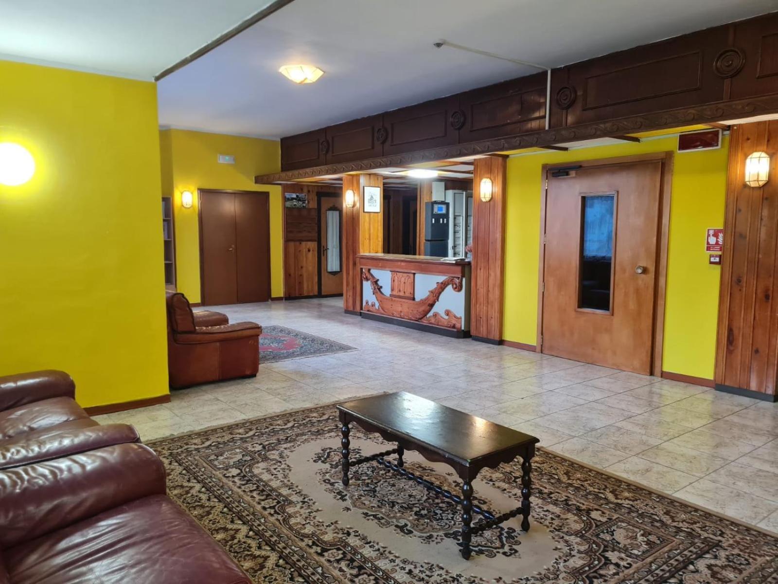 Hostel Il Pirata Cavareno Dış mekan fotoğraf